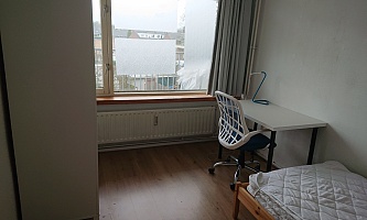Student room in Tilburg ST313 / Statenlaan 4