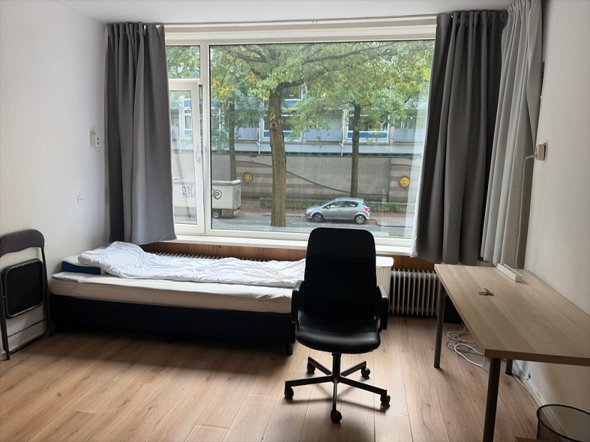 Studentenkamer in Tilburg ST247 / Statenlaan Foto 1