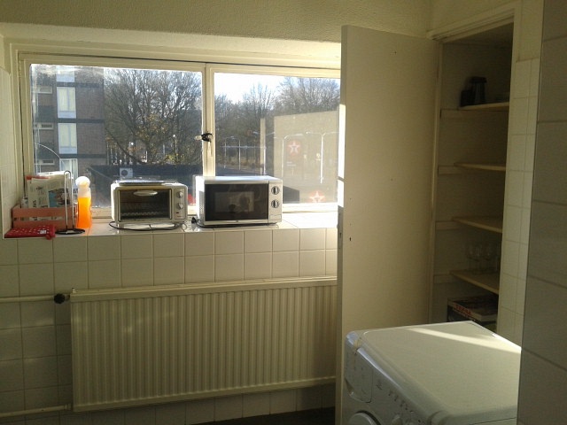 Student room in Tilburg T111 / Tobias Asserlaan Picture 5